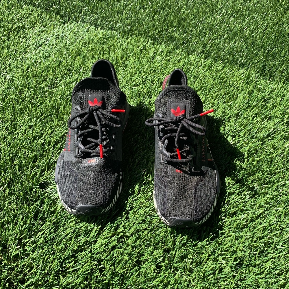 Boys adidas MND size 6